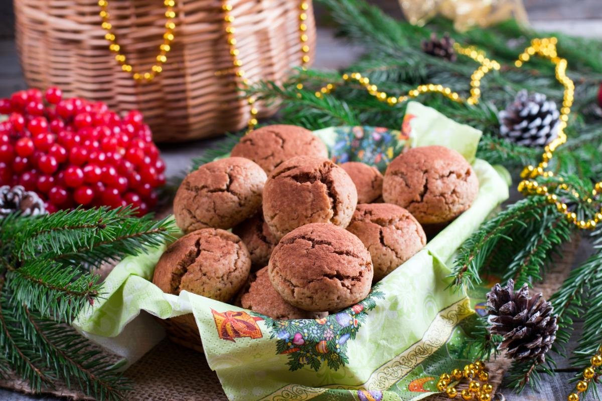 crack cookies