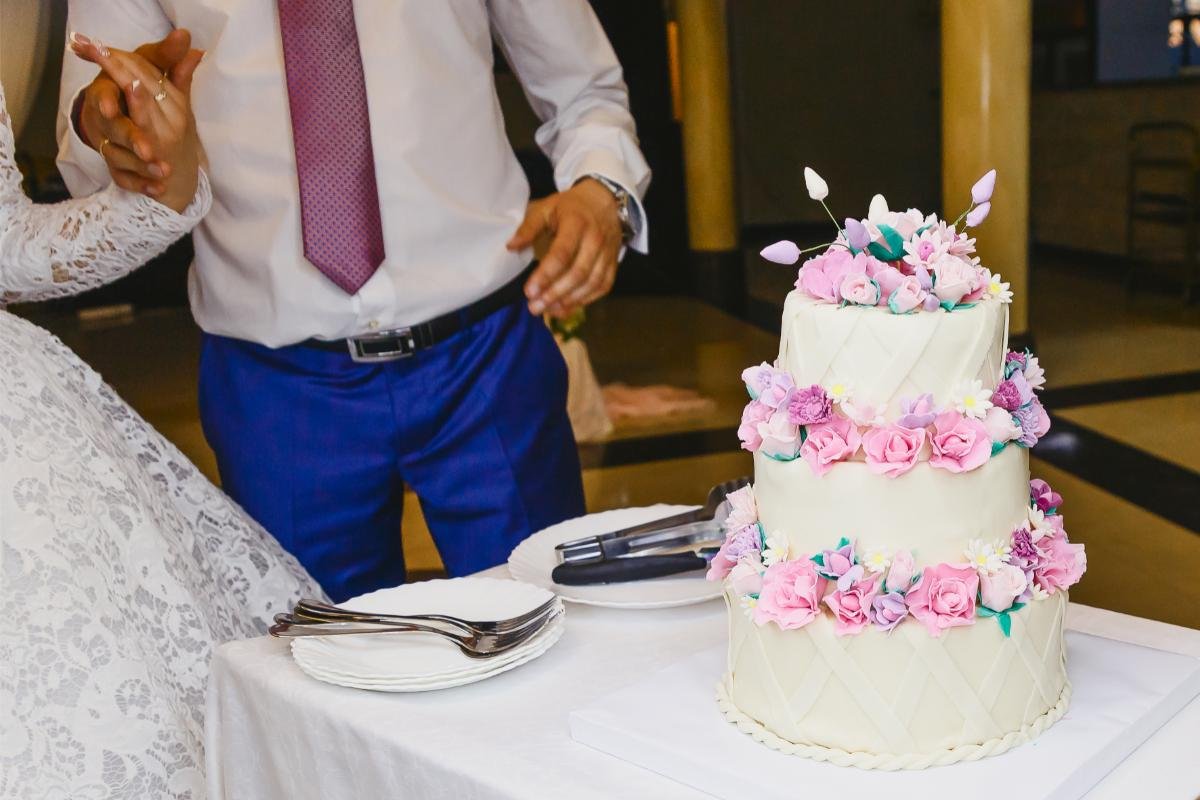 wedding cake topper